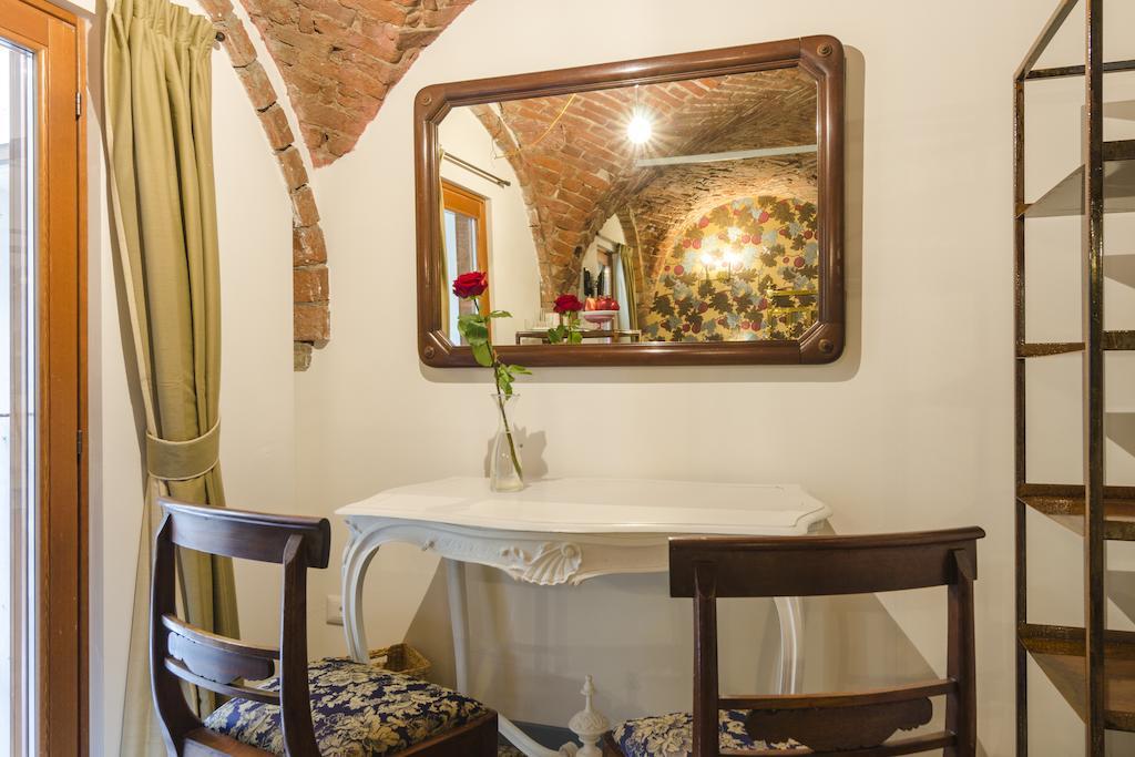Ca' Monteggia Guest House Milan Room photo